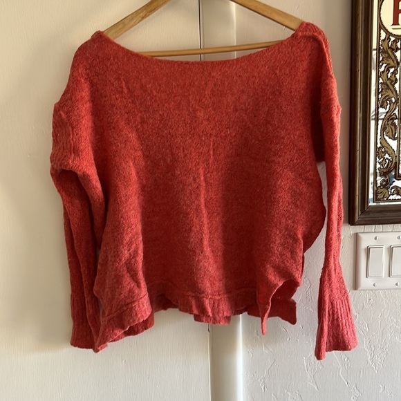 FREE PEOPLE ~ Pink alpaca blend crop sweater - Picture 7 of 7